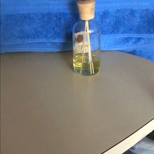 Meet your Posher, Tom